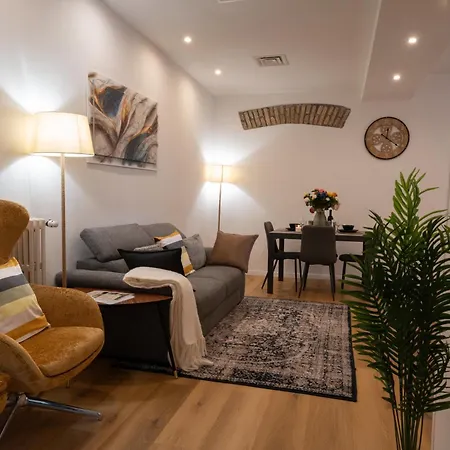 Apartment Valenziani Luxury - Center *
