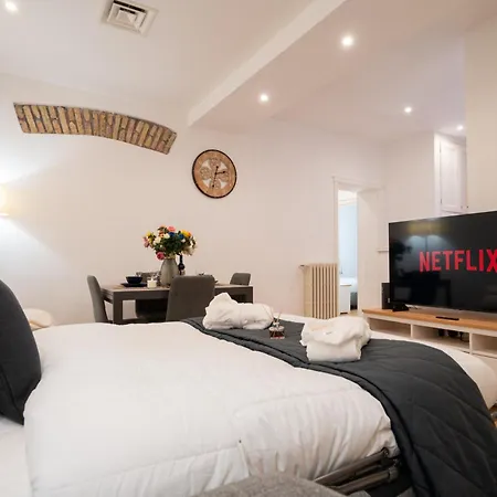 Apartment Valenziani Luxury - Center Rome