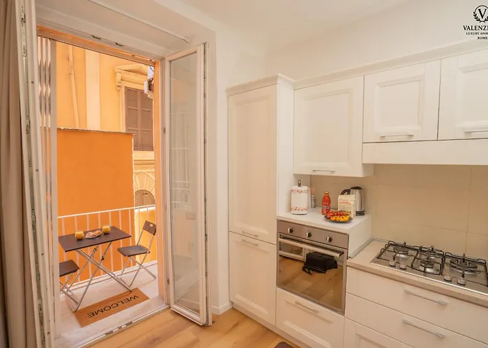 Valenziani Luxury Apartment